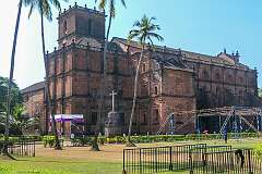 The Basilica of Bom Jesus; construction started in 1594 by the Portuguese and it was consecrated in May 1605 by the archbishop, Dom Fr. Aleixo de Menezes.