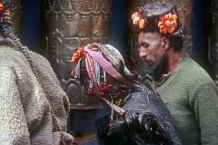 Kulu Tibetan people at the Tsuglagkhang temple.