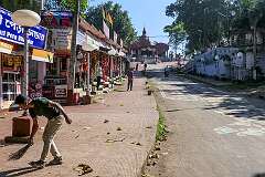 The village of Kamalasagar on the border with Bangladesh, with the&nbsp;Kasba Kali Bari, Kasbeswari Kali Mata or Kamalasagar Kali Temple.