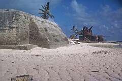 A bunker and cannon from the Second World War near the causeway in Betio.